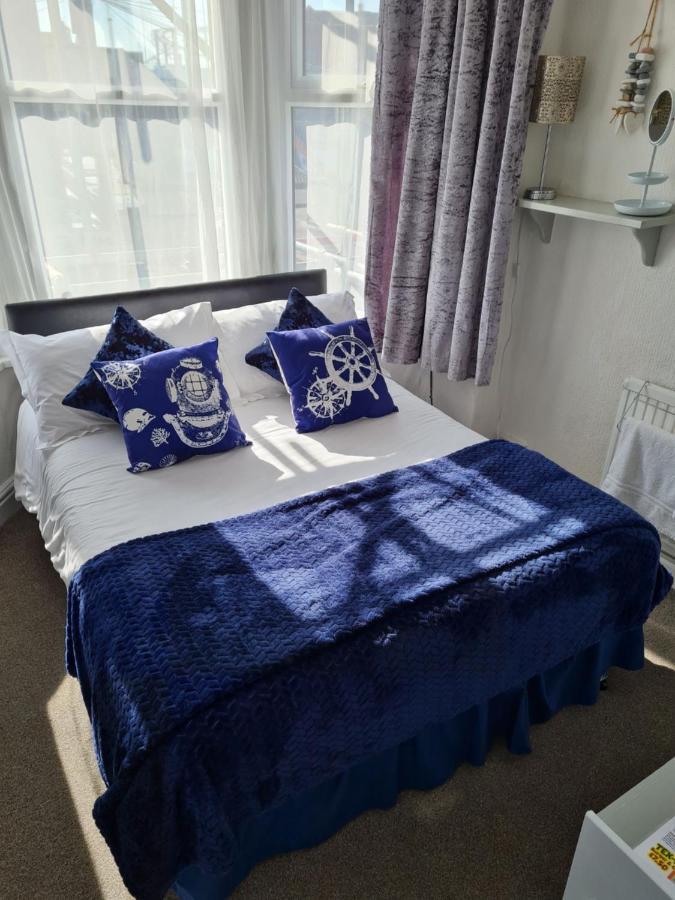 Waters Edge 3* Блэкпул